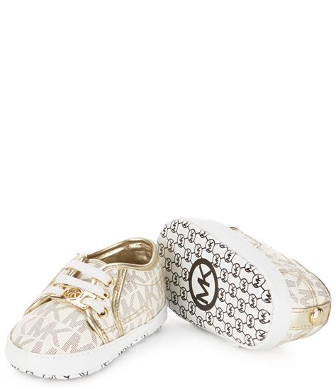 michael kors enfant chaussure|Michael Kors baby shoes.